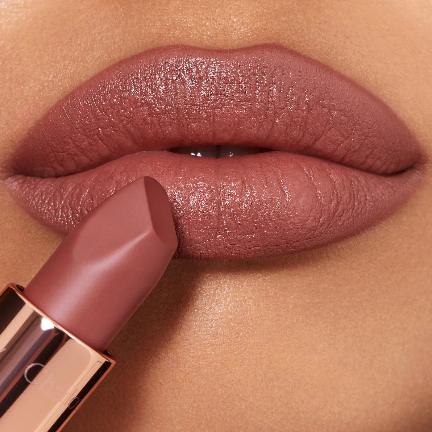 Matte Revolution Hydrating Lipstick - Charlotte Tilbury